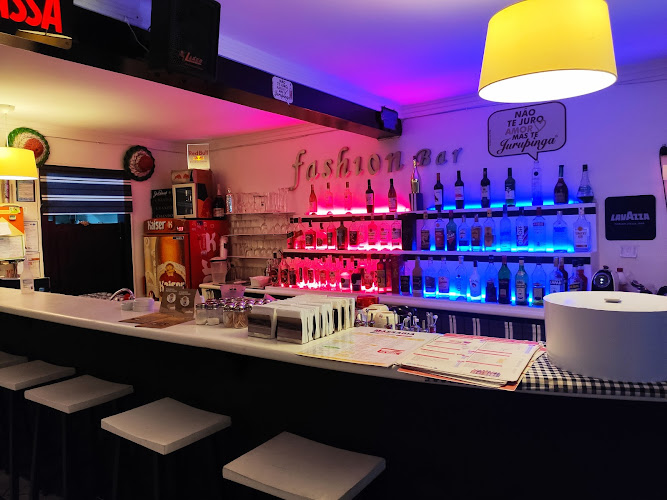 Fashion Bar Restaurante & Grill foto 1
