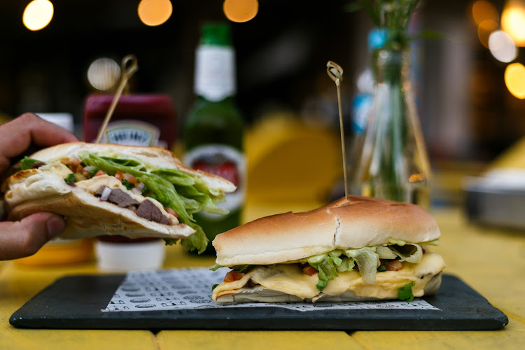 São João Batista Burger & Pizza foto 1